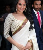 lootera-movie-first-look-launch-photostills-pictures-03_s_275