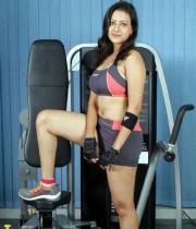 madalasa-sharma-hot-photos-in-gym-outfit-07