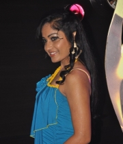 madhavi-latha-at-siima-awards-party-2013-3
