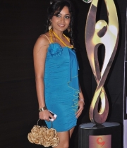 madhavi-latha-at-siima-awards-party-2013-9