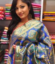 madhavi-latha-latest-photos-6