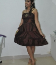 madhavi-latha-at-naturals-35th-salon-launch-photostills-gallery-19_s_109