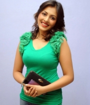 madhu-salini-new-photos-01