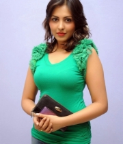 madhu-salini-new-photos-11