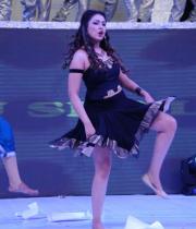 madhu-shalini-dance-performance-at-tollywood-channel-launch-19