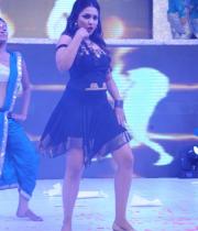 madhu-shalini-dance-performance-at-tollywood-channel-launch-23