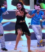 madhu-shalini-dance-performance-at-tollywood-channel-launch-27