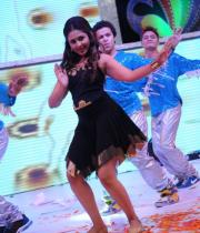 madhu-shalini-dance-performance-at-tollywood-channel-launch-29