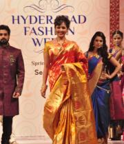 madhu-shalini-ramp-walk-at-hyderabad-fashion-week-18