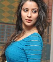 madhurima-latest-photos-7