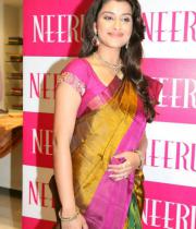 madhurima-at-neerus-shopping-mall-1