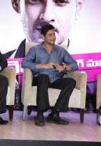 mahesh-babu-at-south-india-shoping-mall-06