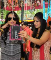 malaika-arora-latest-photos-at-delhi-16