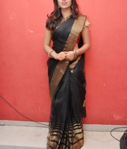 manali-rathod-latest-saree-photos-5-679x1024