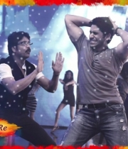 manam-movie-latest-screenshots-photos-18_0