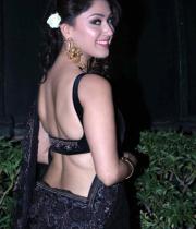 manjari-hot-stills-in-saree-8