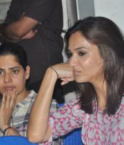 actress-manjula-vijayakumar-death-ceremony-164