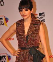 celeb-hot-photos-at-micromax-mtv-video-music-awards-india-2013-02