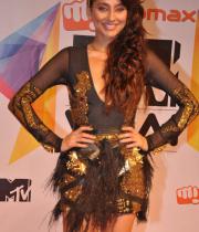 celeb-hot-photos-at-micromax-mtv-video-music-awards-india-2013-04