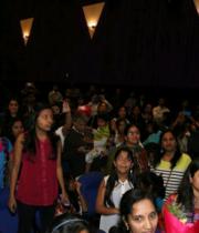 mirchi-success-meet-in-usa-photos-9