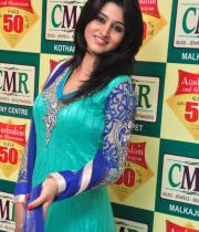 model-shamili-photos-at-aashadam-sale-4