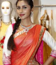 models-at-wedding-collection-photos-18