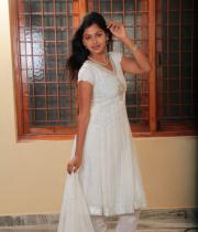 monal-gajjar-hot-churidar-photos-17