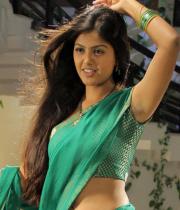 monal-gajjar-hot-navel-show-stills-11