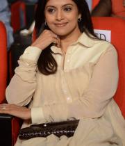 nadhiya-at-attarintiki-daredi-audio-14