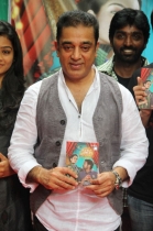 naduvula-konjam-pakkatha-kaanomm-audio-launch-14