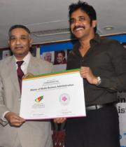 nagarjuna-at-jntu-media-14