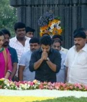 nandamuri-family-at-ntr-ghat-photostills-gallery-13_s_200