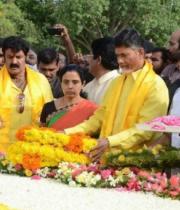 nandamuri-family-at-ntr-ghat-photostills-gallery-8_s_128