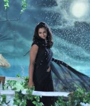 nanditha-stills-from-prema-katha-chitram-03