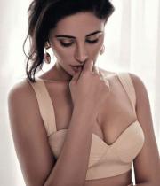 nargis-fakhri-hot-photoshoot-for-maxim-_1_