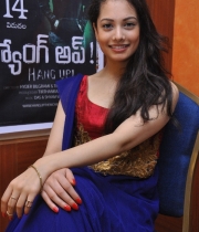 natalie-rout-new-photos-at-hang-up-press-meet-34 natalie-rout-new-photos-at-hang-up-press-meet-34