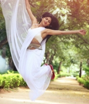 naveena-hot-images-nandu-14