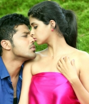 naveena-hot-images-nandu-9