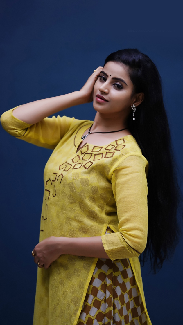 naveena-reddy-photos_41