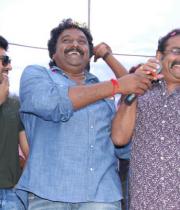 naayak-movie-team-at-success-tour-13