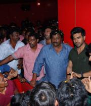 naayak-movie-team-at-success-tour-20