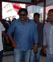 naayak-movie-team-at-success-tour-6