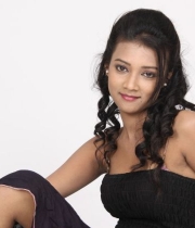 neha-priya-hot-pics-20