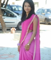 neha-priya-hot-stills-in-saree-2