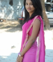 neha-priya-hot-stills-in-saree-3