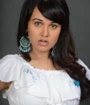 nisha-kothari-photos-from-criminals-movie-17