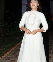 nithya-menen-photos-7