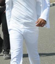 gunde-jaari-gallanthayyinde-stills-08