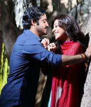 ntr-kajal-stills-from-baadshah-08