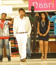 421_13_nuvvala-nenila-movie-stills-13